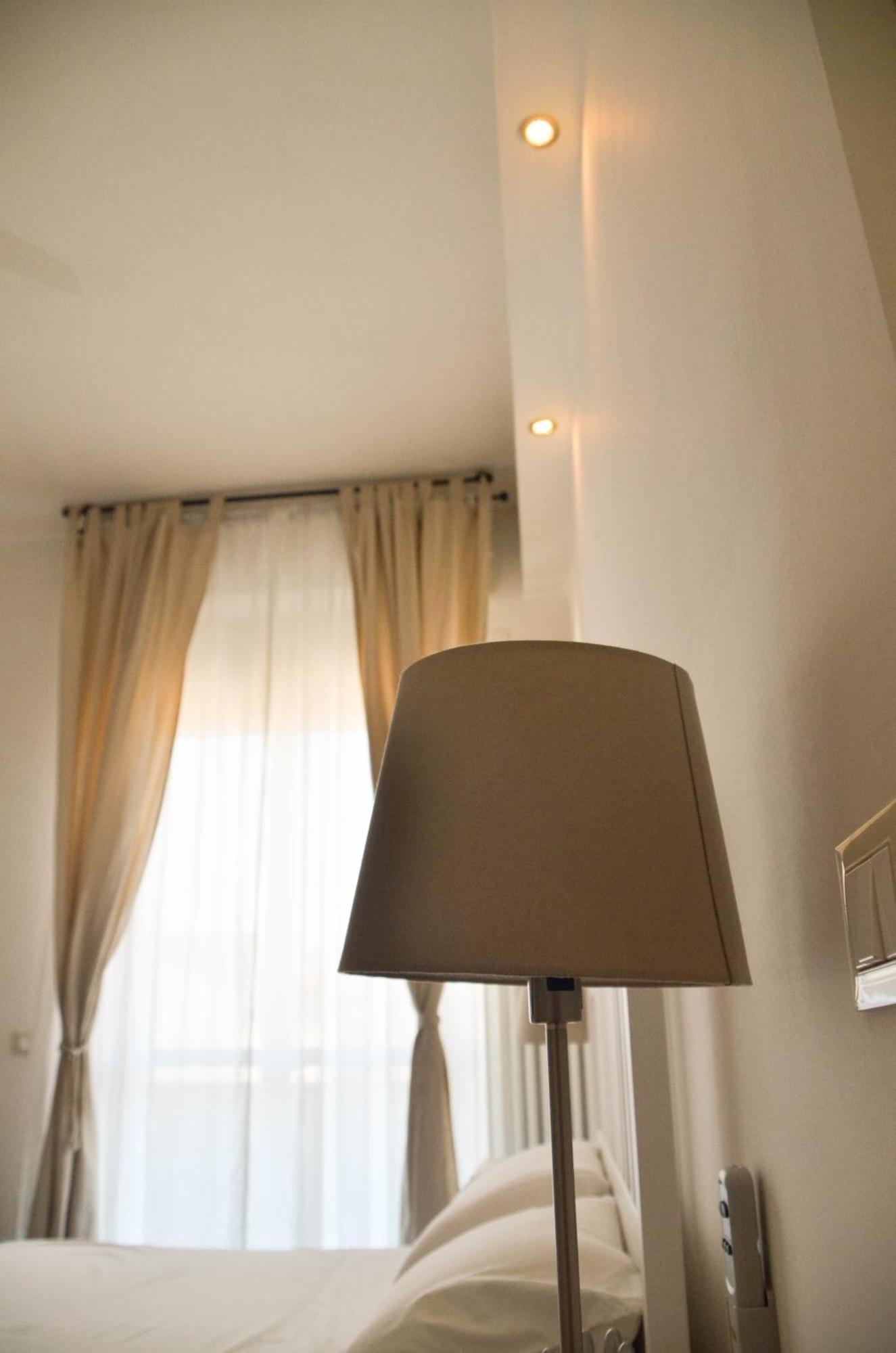 The Red Suite In Florence With Free Parking Exterior photo